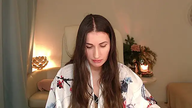 MaryMalory11 online show from December 2025 06:42:02 PM