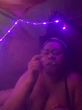 bustypothead online show from December 2024 12:55:02 PM
