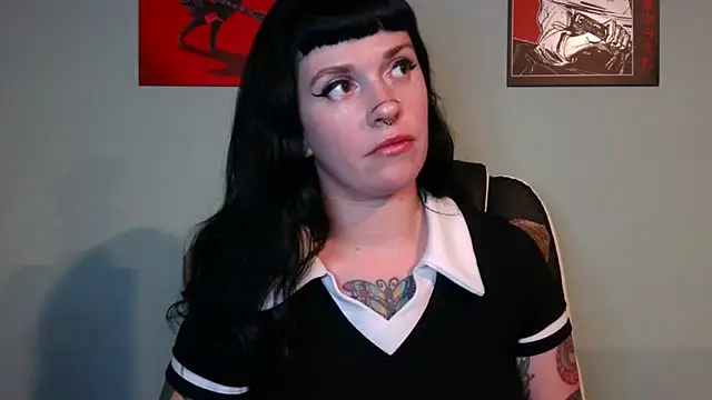 Snapshot of Marcelinegoddess chatting on January 2025 03:48:02 AM Marcelinegoddess online show from January 2025 03:48:02 AM