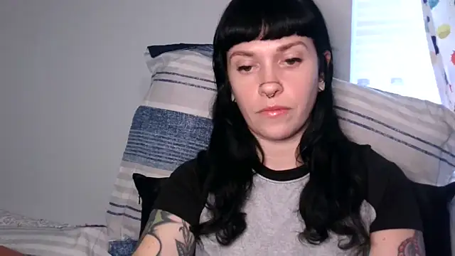 Marcelinegoddess online show from January 2026 04:33:02 PM