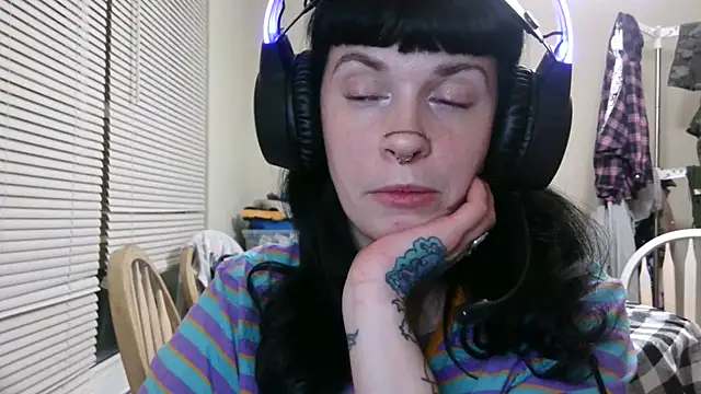 Snapshot of Marcelinegoddess chatting on March 2025 05:18:02 AM Marcelinegoddess online show from March 2025 05:18:02 AM