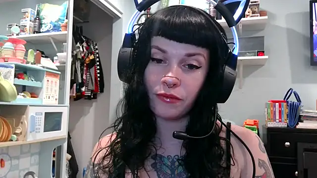 Snapshot of Marcelinegoddess chatting on February 2025 03:54:02 AM Marcelinegoddess online show from February 2025 03:54:02 AM