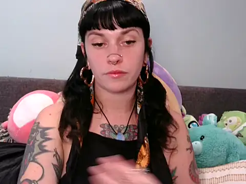 Marcelinegoddess online show from October 2025 03:44:01 PM