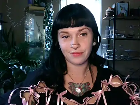 Marcelinegoddess online show from December 2025 07:29:01 PM