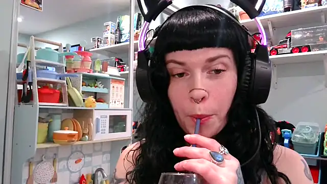 Snapshot of Marcelinegoddess chatting on February 2025 03:58:01 AM Marcelinegoddess online show from February 2025 03:58:01 AM