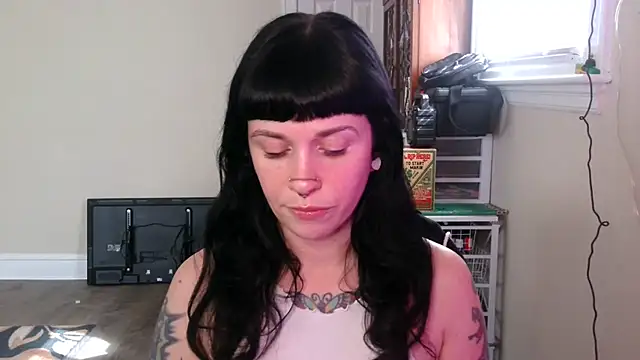 Marcelinegoddess online show from February 2026 04:51:02 PM