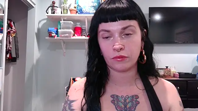 Snapshot of Marcelinegoddess chatting on January 2025 04:07:01 AM Marcelinegoddess online show from January 2025 04:07:01 AM
