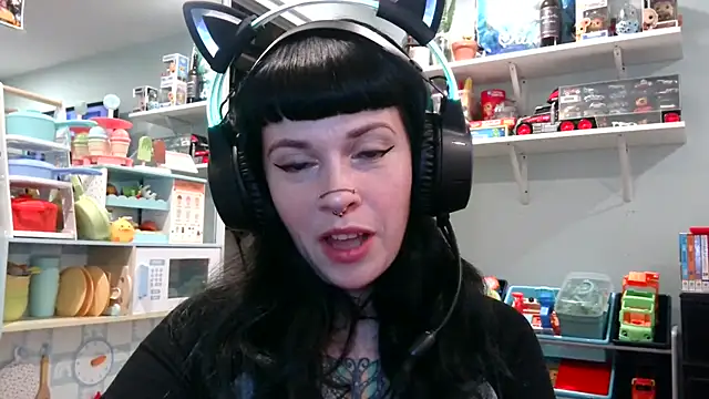 Snapshot of Marcelinegoddess chatting on February 2025 03:33:01 AM Marcelinegoddess online show from February 2025 03:33:01 AM
