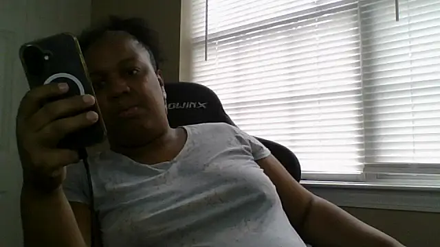 Badgirlbrittt online show from September 2025 06:13:02 PM