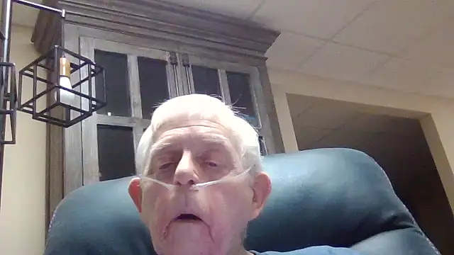 Snapshot of bootlegmanz chatting on June 2026 02:29:01 PM bootlegmanz online show from June 2026 02:29:01 PM