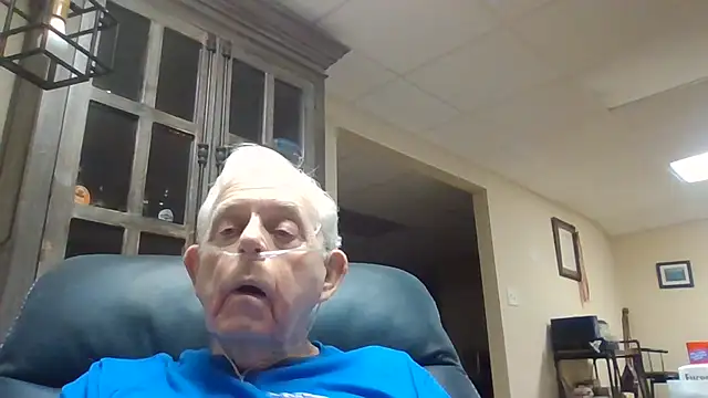 Snapshot of bootlegmanz chatting on May 2026 02:14:02 PM bootlegmanz online show from May 2026 02:14:02 PM
