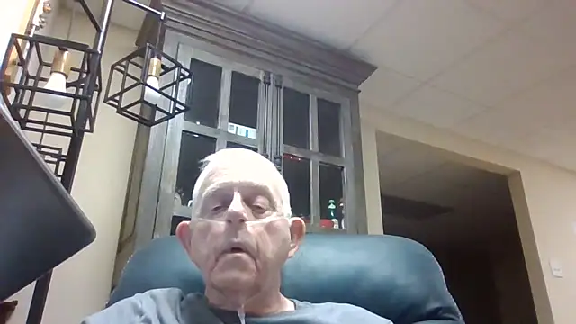 Snapshot of bootlegmanz chatting on September 2025 05:41:02 PM bootlegmanz online show from September 2025 05:41:02 PM