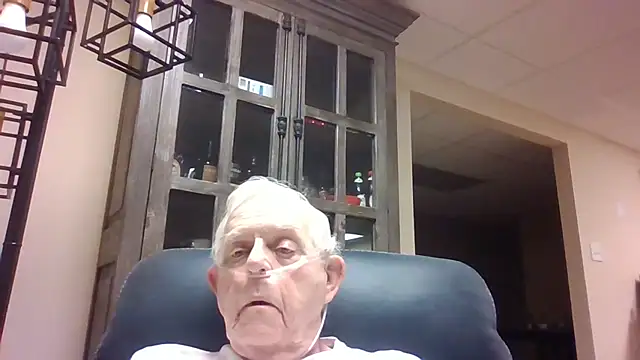 Snapshot of bootlegmanz chatting on December 2025 02:29:02 AM bootlegmanz online show from December 2025 02:29:02 AM