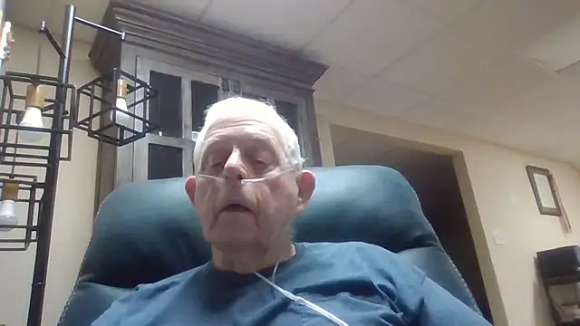 Snapshot of bootlegmanz chatting on November 2025 02:55:02 PM bootlegmanz online show from November 2025 02:55:02 PM