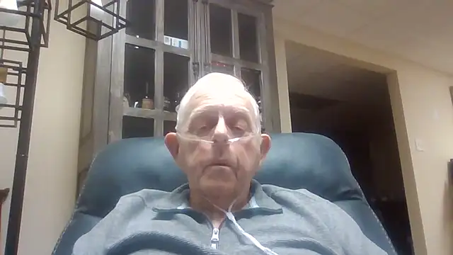 Snapshot of bootlegmanz chatting on October 2025 03:11:01 PM bootlegmanz online show from October 2025 03:11:01 PM