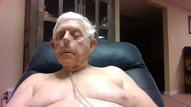 Snapshot of bootlegmanz chatting on July 2026 12:33:02 AM bootlegmanz online show from July 2026 12:33:02 AM