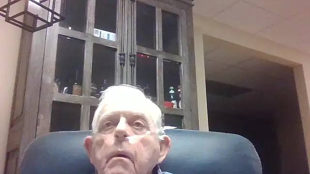 Snapshot of bootlegmanz chatting on November 2025 02:27:02 PM bootlegmanz online show from November 2025 02:27:02 PM