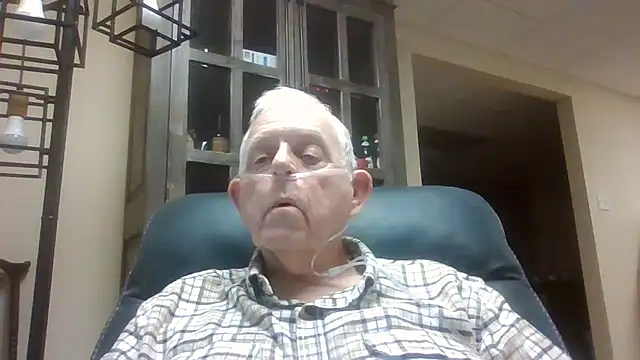 Snapshot of bootlegmanz chatting on October 2025 07:13:02 PM bootlegmanz online show from October 2025 07:13:02 PM