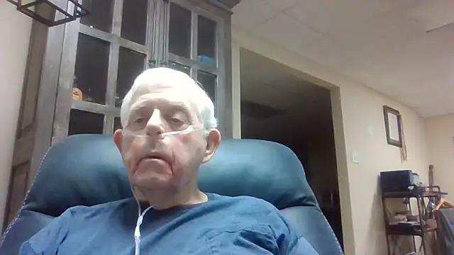 Snapshot of bootlegmanz chatting on May 2026 02:56:01 PM bootlegmanz online show from May 2026 02:56:01 PM