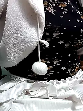 Snapshot of Tuo8702 chatting on March 2025 05:33:02 PM Tuo8702 online show from March 2025 05:33:02 PM