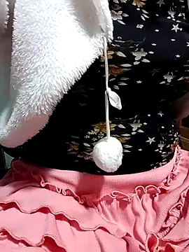 Snapshot of Tuo8702 chatting on March 2025 09:45:01 PM Tuo8702 online show from March 2025 09:45:01 PM