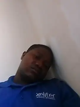 Algenis1232 online show from November 2025 05:49:02 PM