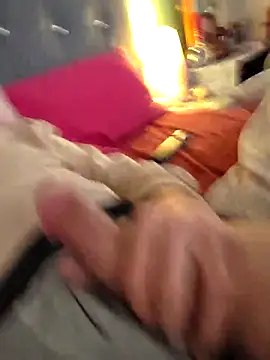 TheSouthernKing online show from December 2025 04:33:02 AM