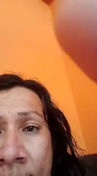 Snapshot of miicheele32 chatting on February 2025 07:34:01 AM miicheele32 online show from February 2025 07:34:01 AM