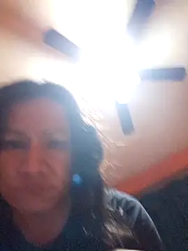 Snapshot of miicheele32 chatting on September 2025 07:40:01 AM miicheele32 online show from September 2025 07:40:01 AM