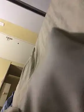 SmallGoodNutts online show from September 2025 03:18:01 AM