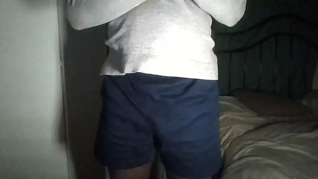 SmallGoodNutts online show from September 2025 08:14:02 PM