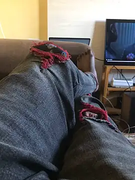 SmallGoodNutts online show from September 2025 01:28:02 PM