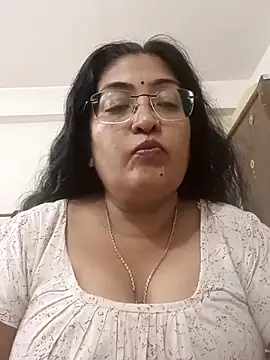 Snapshot of LAVERNIYA_ chatting on October 2025 11:53:02 AM LAVERNIYA  online show from October 2025 11:53:02 AM