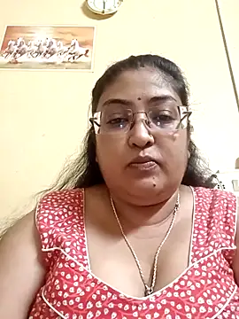 Snapshot of LAVERNIYA_ chatting on March 2025 12:34:01 PM LAVERNIYA  online show from March 2025 12:34:01 PM