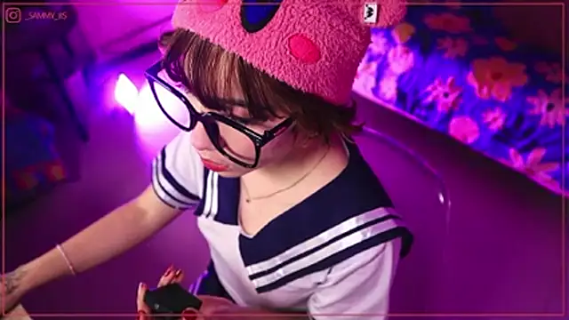 sammy  8 online show from November 2025 02:48:02 AM