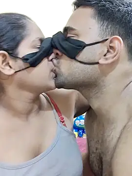 IND COUPLE1 online show from March 2025 02:13:01 PM