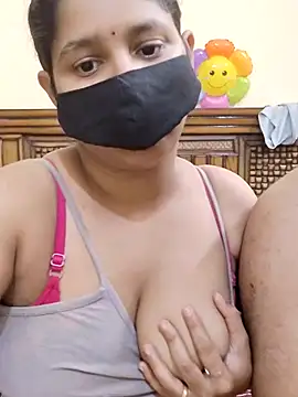 IND COUPLE1 online show from March 2025 07:05:02 PM