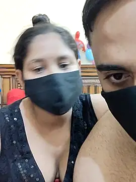 IND COUPLE1 online show from March 2025 02:28:01 PM