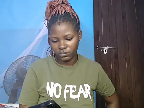 TrishaKalid online show from December 2025 09:24:02 AM