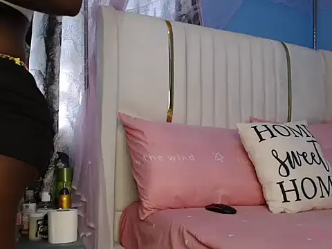 TrishaKalid online show from December 2025 06:37:02 AM