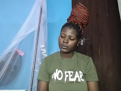 TrishaKalid online show from December 2025 07:31:01 PM