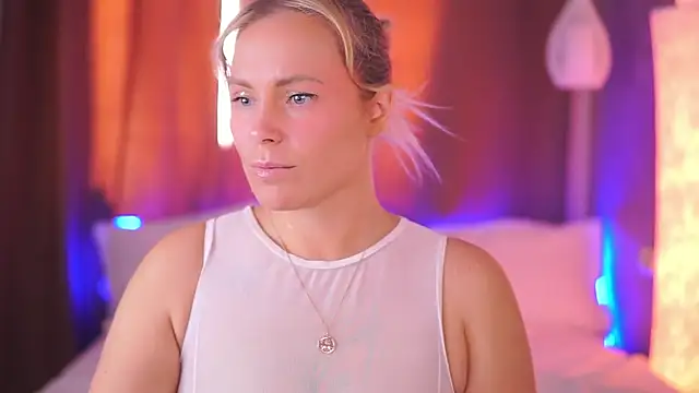 Charming Daphny online show from September 2025 06:03:01 AM