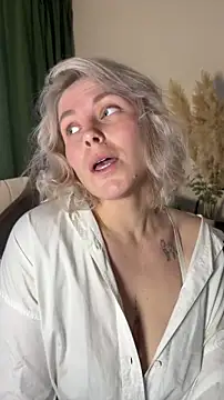 Charming Daphny online show from May 2026 06:46:01 AM