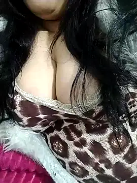 DALO3A85 online show from December 2025 04:18:01 PM