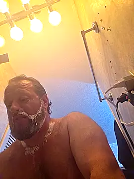 kikdrummer online show from April 2026 07:42:02 PM