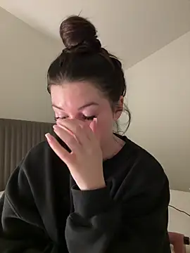 Snapshot of summermc_xx chatting on November 2025 01:10:01 AM summermc xx online show from November 2025 01:10:01 AM