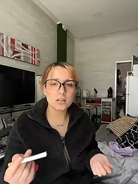 Hawitxui online show from November 2025 10:16:02 AM