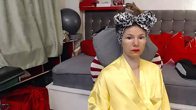 kellyterapy online show from April 2026 01:35:02 AM