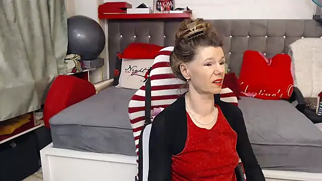 kellyterapy online show from May 2026 09:07:02 PM