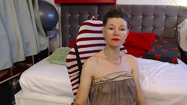 kellyterapy online show from May 2026 04:12:02 PM